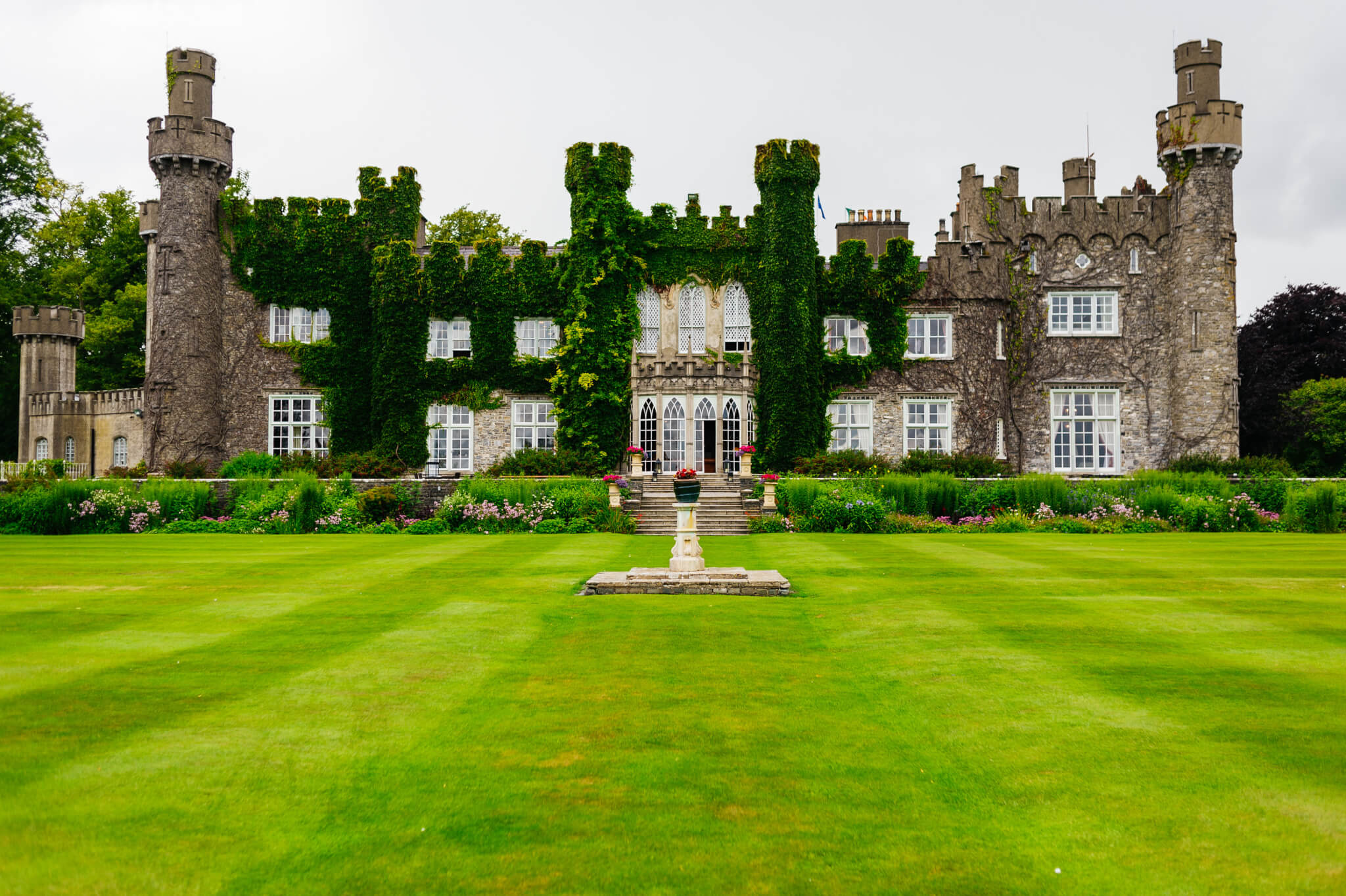 Katie & Dan Part 2: Whirlwind Reception at Luttrellstown Castle ...